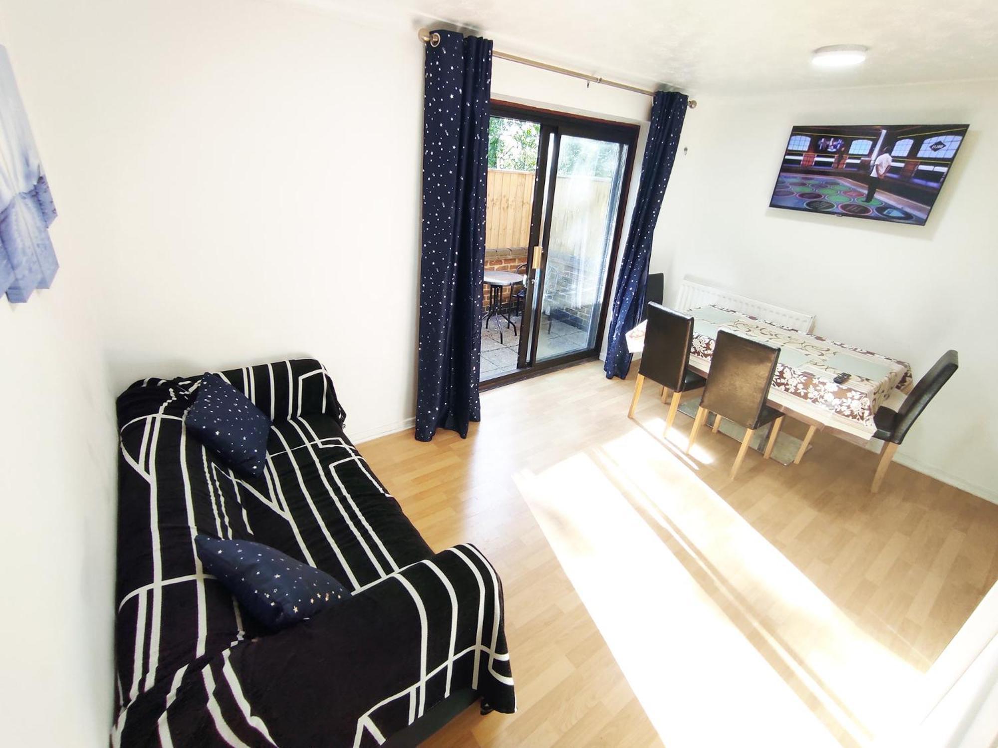 The Swans - Two-Bedroom City Centre House With Parking Oxford Buitenkant foto
