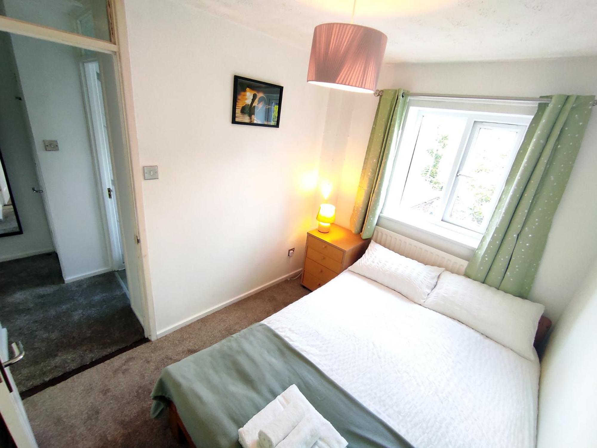 The Swans - Two-Bedroom City Centre House With Parking Oxford Buitenkant foto